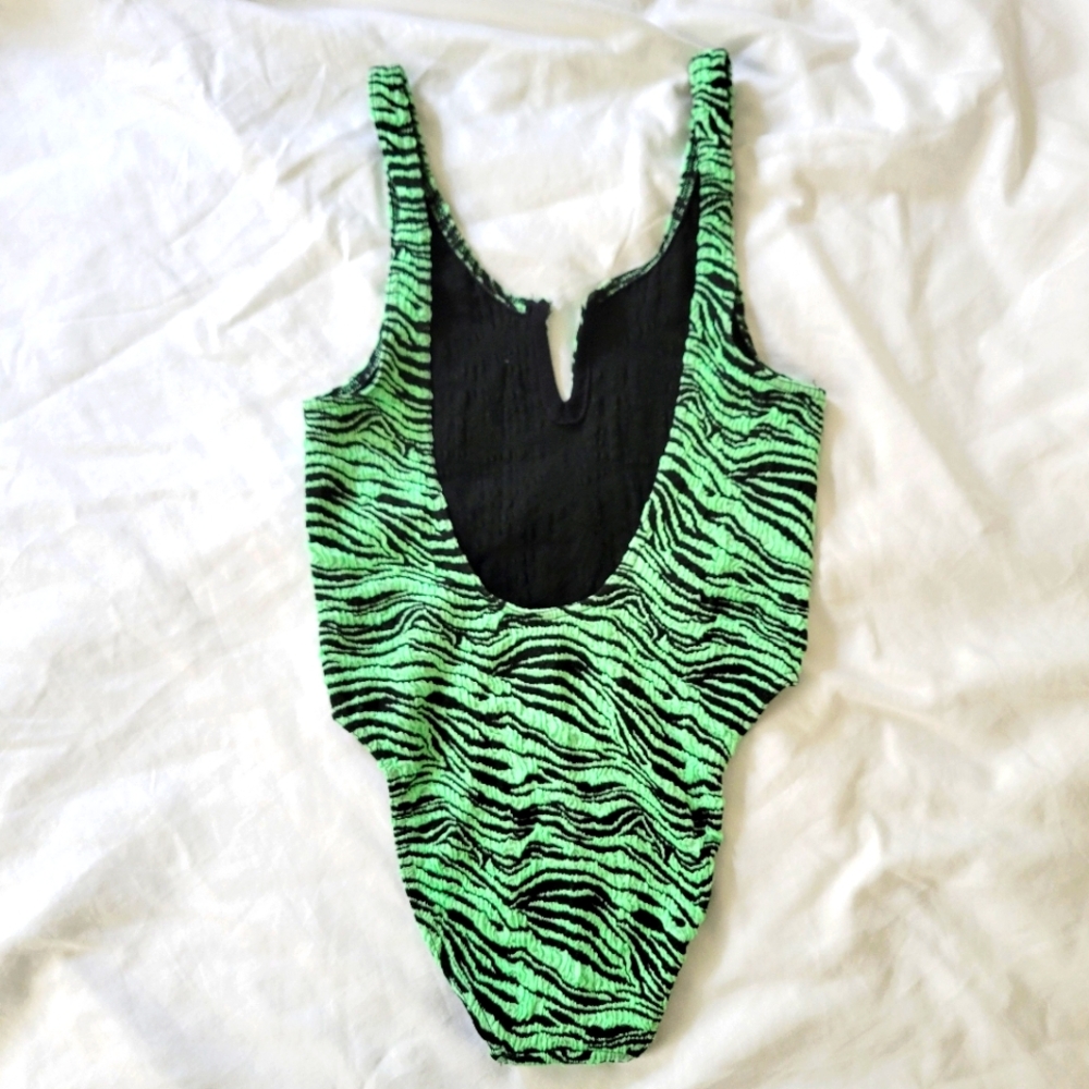 ASOS Swimsuit - Picture 3 of 7